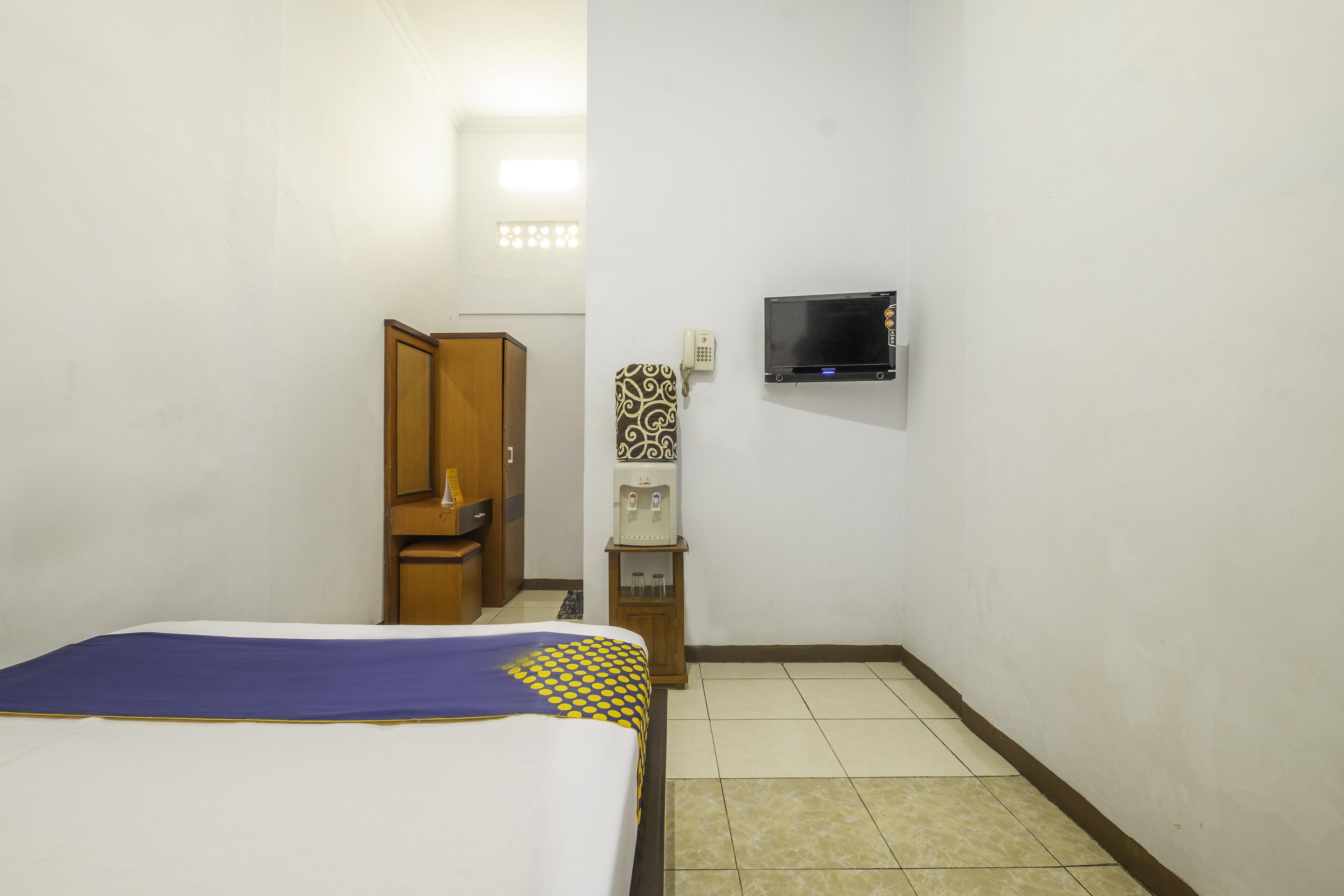 Spot On 2395 Hotel Aden 2 Syariah Tasikmalaya Eksteriør bilde