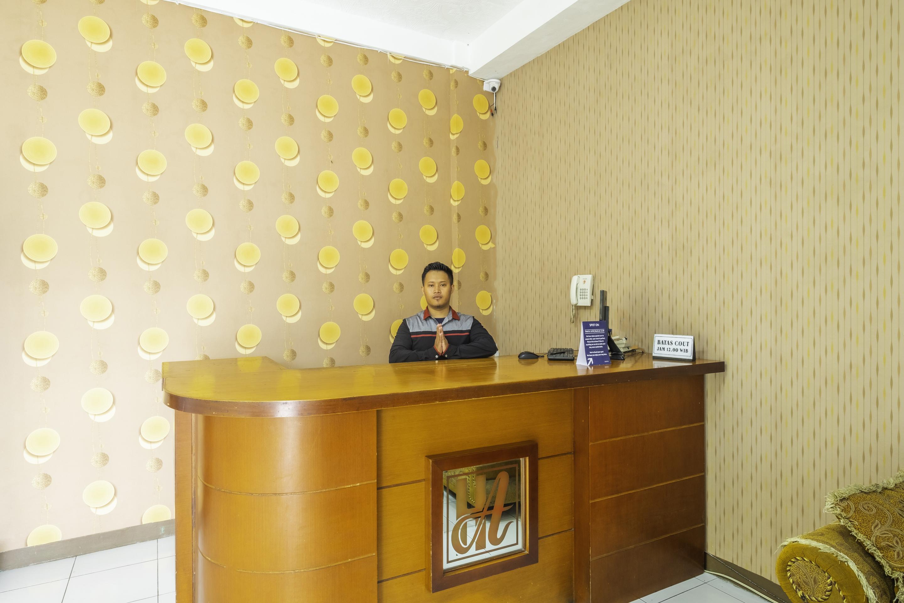 Spot On 2395 Hotel Aden 2 Syariah Tasikmalaya Eksteriør bilde